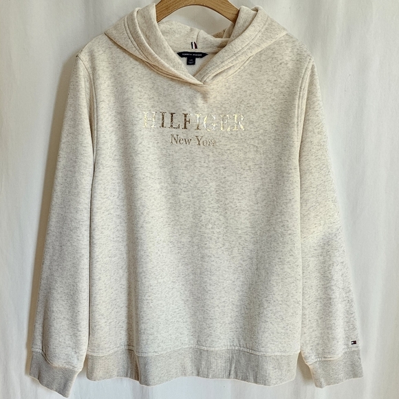 Tommy Hilfiger New York Beige Heathered Oat Milk Foil Fleece Hoodie - Picture 6 of 16